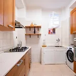 Apartman Guesthost - Nicola's Nest *