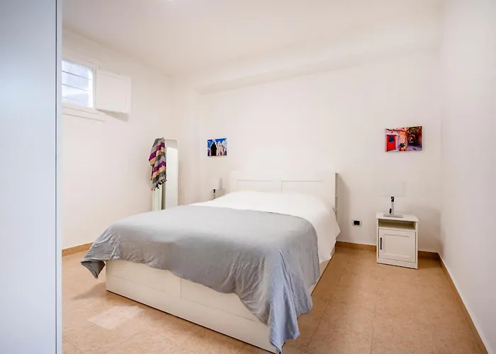 Apartament Guesthost - Nicola's Nest *